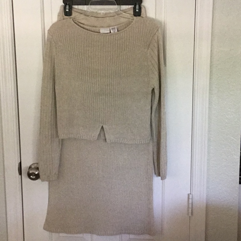 Newport News tan knit top and skirt